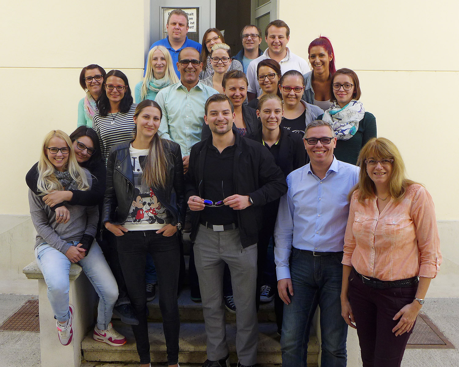 Abschlusswoche im 8. Vorbereitungslehrgang Augenoptiker/in Abschlusswoche im 8. Vorbereitungslehrgang Augenoptiker/in