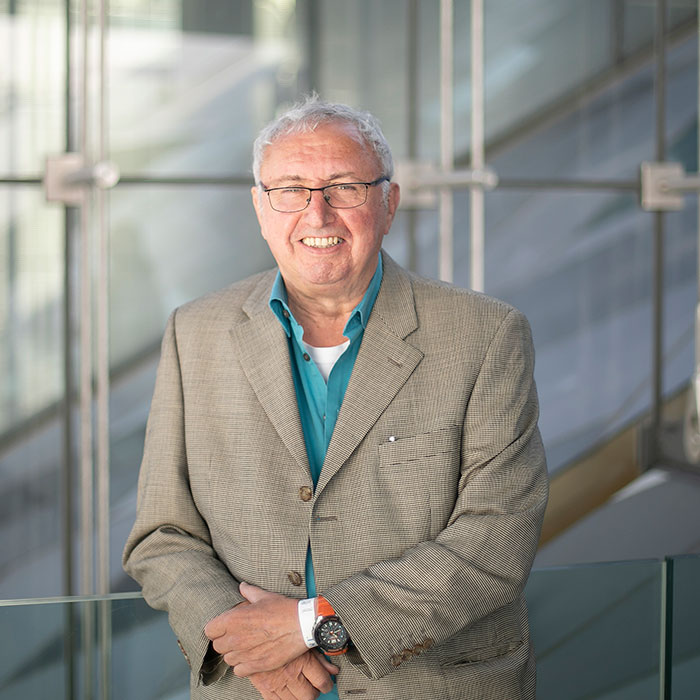 Prof. Dr. Josef Kessler