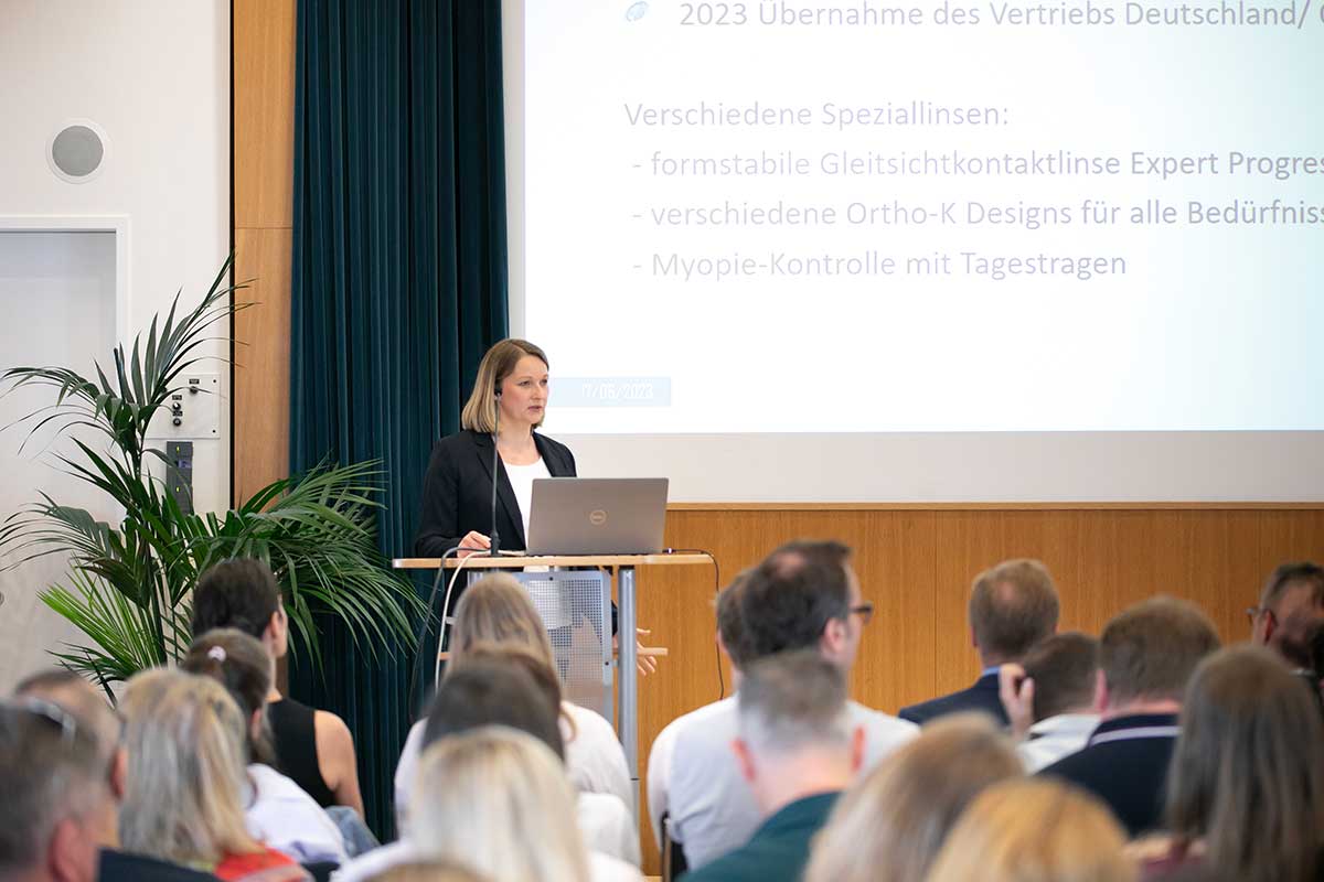 Claudia Ehret, Diplom Ingenieurin (FH) Augenoptik